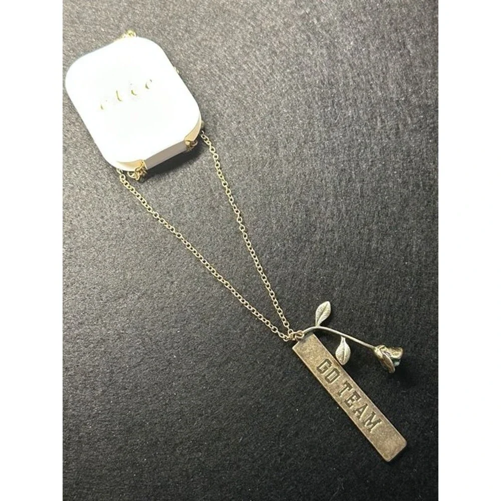 élie Gold GO TEAM Bar Pendant Necklace Rose Leaf Charm NWT New Boho Jewelry Gift